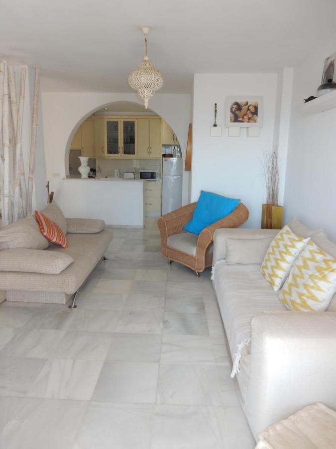 Beach Villa ,Nerja, Seaview, Pool, 3 Bedrooms, Huge Terrace And Garden Eksteriør billede